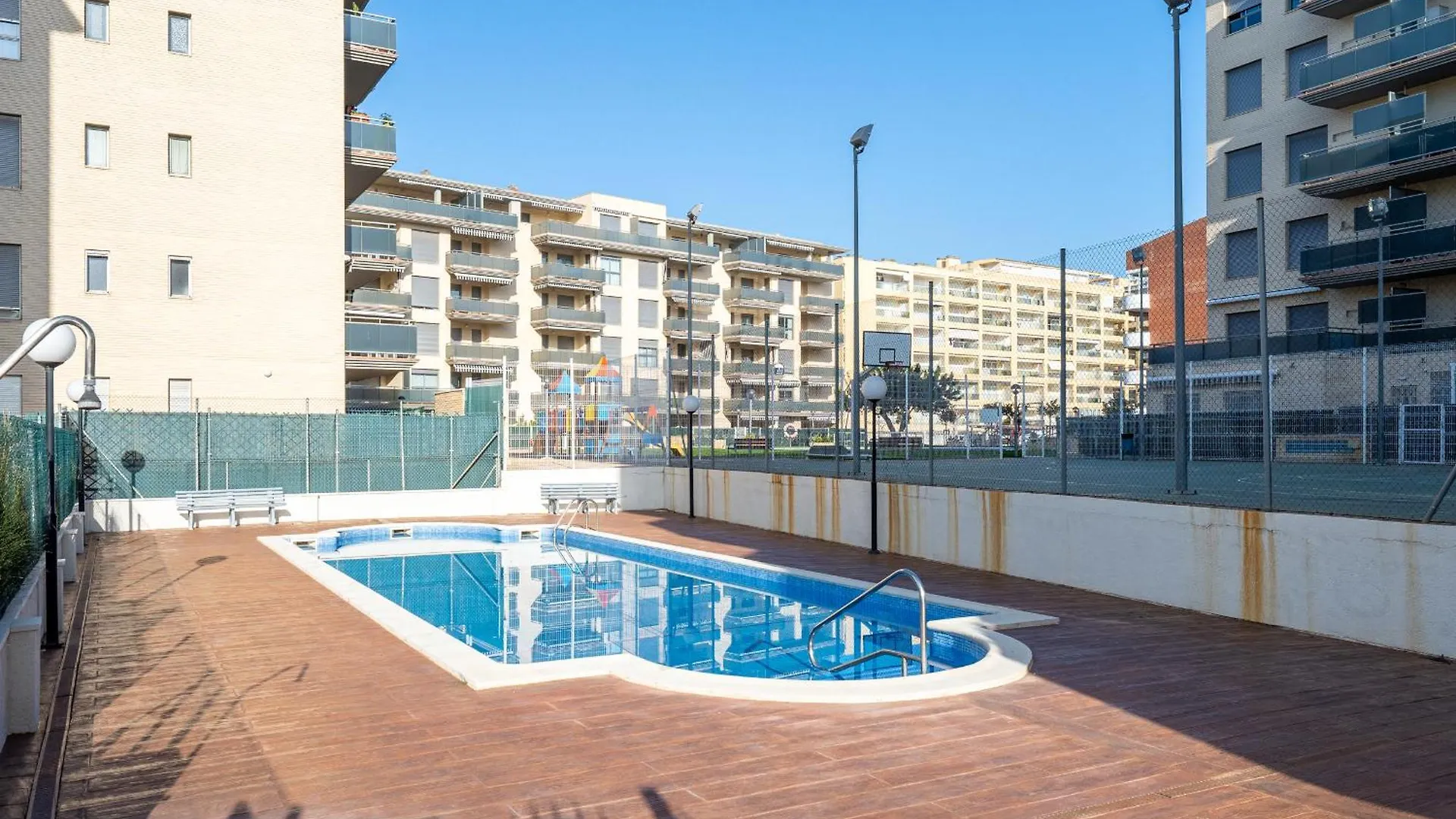 Apartamento Alea Rentals - Albeniz La Pineda España